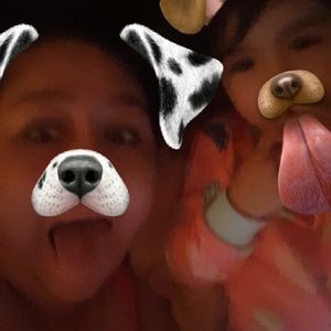 Meet your Posher, Lorena